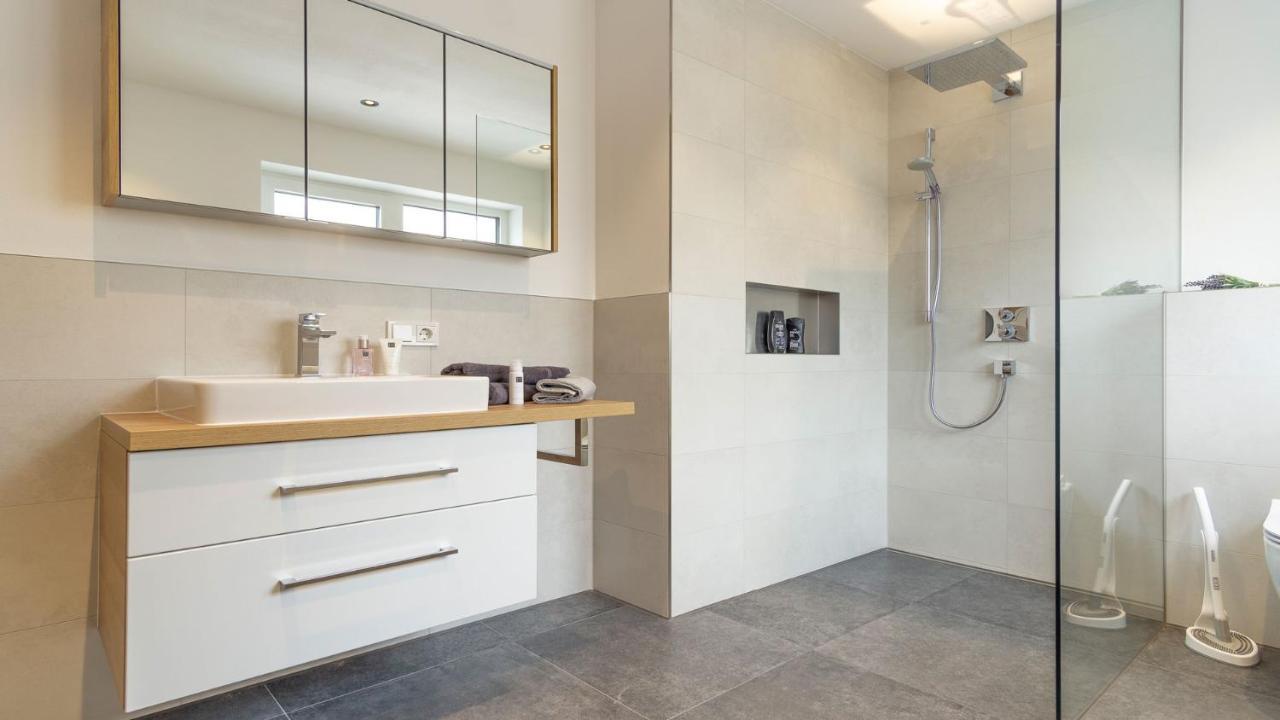 Stuwip Alps Appartements Adlerhorst ทรินส์ ภายนอก รูปภาพ